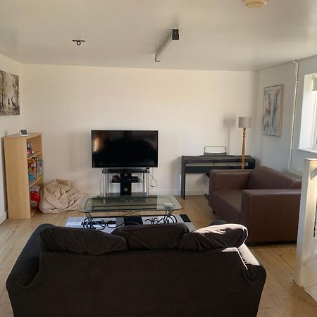 1 Bedroom Annex, Private Bathroom, Peaceful Area Claypits Eksteriør bilde