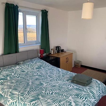 1 Bedroom Annex, Private Bathroom, Peaceful Area Claypits Eksteriør bilde