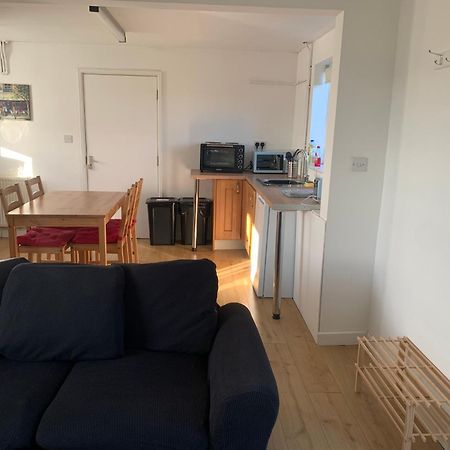 1 Bedroom Annex, Private Bathroom, Peaceful Area Claypits Eksteriør bilde
