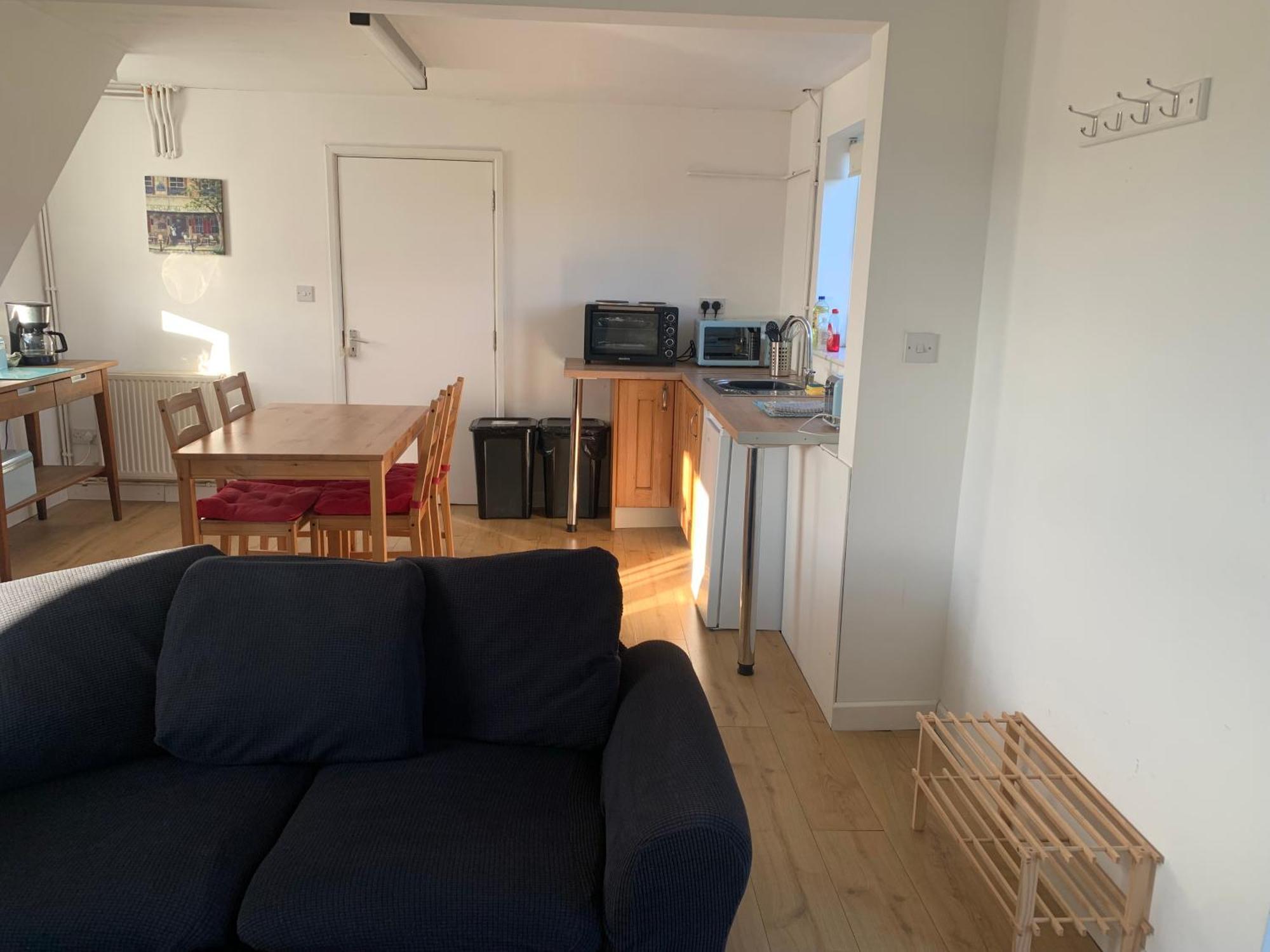 1 Bedroom Annex, Private Bathroom, Peaceful Area Claypits Eksteriør bilde